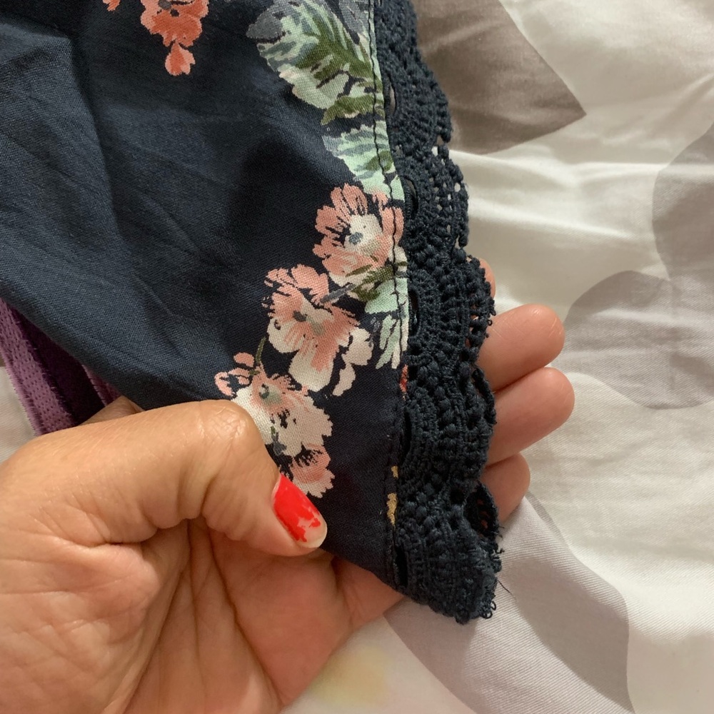 Pretty Rose Romper - Picture 4 of 11